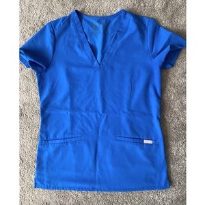 Figs scrub top Casma 3 pocket royal blue XXS